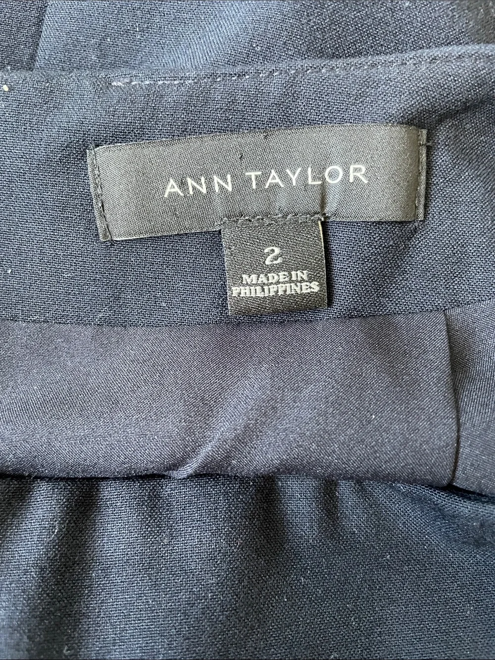 Classic Navy Blue Pencil Skirt - Women - Picture 4 of 5